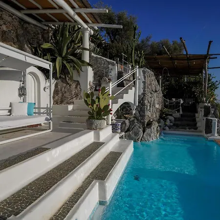 Amalfi Coast Enchanting With Terrace&pool Villa